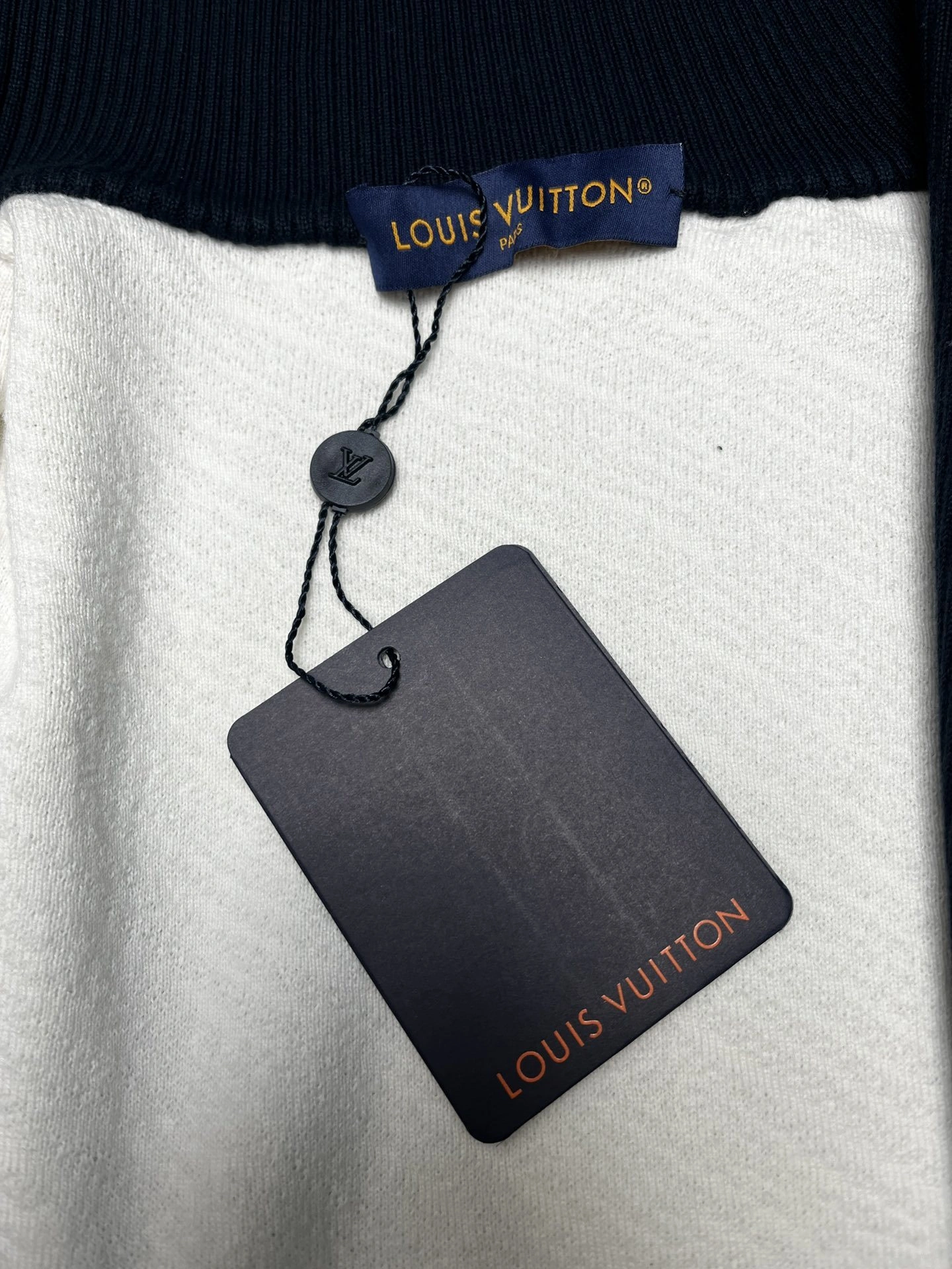 &wg.luxury-- 8V Oversized item:D-F238G1636